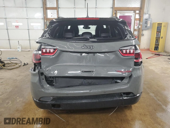 2023 Jeep Compass Trailhawk z VIN 3C4NJDDN9PT557910, wystawiony jako Copart lot #59387825 z przebiegiem 39 686 mil mil oraz Czysty tytuł • Clean title. Historia ofert i sprzedaży dostępna na DreamBid. Obrazek 6.