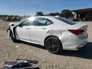 2018 Acura TLX Technology z VIN 19UUB3F57JA005077, wystawiony jako Copart lot #57256555 z przebiegiem 97 714 mil mil oraz Szkoda całkowita • Salvage title. Historia ofert i sprzedaży dostępna na DreamBid. Obrazek 2.