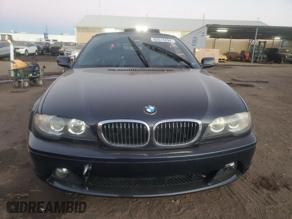2005 BMW 3 Series 325Ci with VIN WBABW33435PL38950, listed as a Copart auction lot 82674294 with 113,157 mi miles and Salvage Title. Bid and sale history available at carsss.com. Image 5.