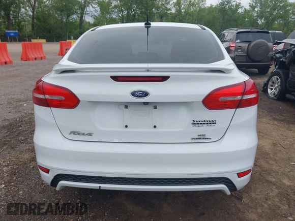 2016 Ford Focus SE with VIN 1FADP3F21GL288553, listed as a IAAI auction lot 42253117 with 107,727 mi miles and . Bid and sale history available at DreamBid. Image 17.
