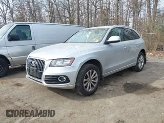 2013 Audi Q5 Premium with VIN WA1CFAFP8DA088411, listed as a IAAI auction lot 41822578 with 152,588 mi miles. Bid and sale history available at carsss.com. Image 2.