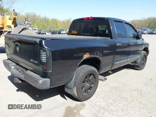 2008 Dodge 1500 SLT with VIN 1D7HU18288J129943, listed as a IAAI auction lot 42137458 with 205,198 mi miles. Bid and sale history available at carsss.com. Image 4.