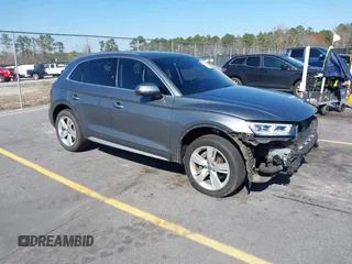 2018 Audi Q5 Premium Plus with VIN WA1BNAFY1J2245788, listed as a IAAI auction lot 41761858 with 76,571 mi miles. Bid and sale history available at carsss.com. Image 1.