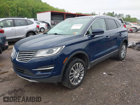 2018 Lincoln MKC Reserve z VIN 5LMCJ3D91JUL28728, wystawiony jako IAAI lot #42196869 z przebiegiem 60 541 mil mil oraz . Historia ofert i sprzedaży dostępna na DreamBid. Obrazek 23.
