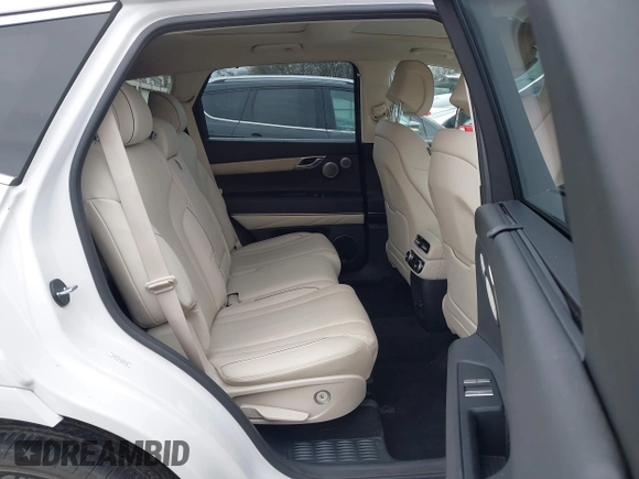 2023 Genesis GV80 с VIN KMUHCESCXPU114991, выставлен на аукционе IAAI как лот 41596019 с пробегом 31 787 миль миль и . История ставок и продаж доступна на DreamBid. Изображение 8.