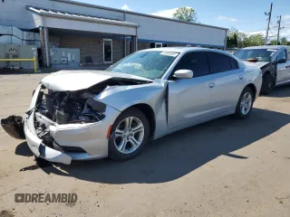 2019 Dodge Charger SXT z VIN 2C3CDXBG7KH653352, wystawiony jako Copart lot #56895505 z przebiegiem 93 088 mil mil oraz Szkoda całkowita • Salvage title. Historia ofert i sprzedaży dostępna na DreamBid. Obrazek 1.