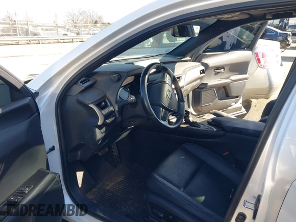 2021 Lexus UX 250h с VIN JTHP9JBH9M2051101, выставлен на аукционе IAAI как лот 41422925 с пробегом 75 262 миль миль и . История ставок и продаж доступна на DreamBid. Изображение 5.