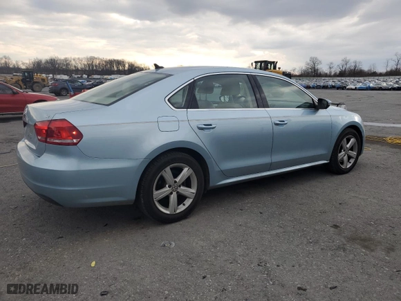 2012 Volkswagen Passat SE with VIN 1VWBP7A31CC059743, listed as a Copart auction lot 47315785 with 106,597 mi miles and Salvage Title. Bid and sale history available at carsss.com. Image 3.
