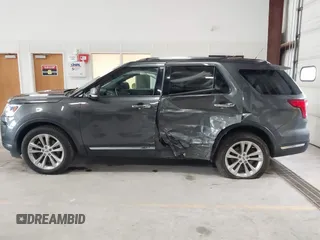 2018 Ford Explorer Limited z VIN 1FM5K8F88JGC84008, wystawiony jako IAAI lot #42203786 z przebiegiem 84 583 mil mil oraz . Historia ofert i sprzedaży dostępna na DreamBid. Obrazek 14.