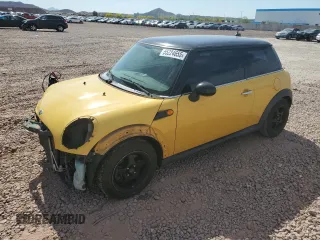 2009 MINI Hardtop with VIN WMWMF33579TW76737, listed as a Copart auction lot 55224655 with 116,106 mi miles and Salvage Title. Bid and sale history available at DreamBid. Image 1.
