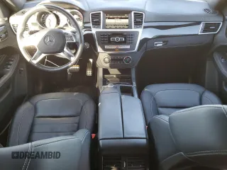 2015 Mercedes-Benz M 400 with VIN 4JGDA5GB2FA486716, listed as a Copart auction lot 88552985 with 18,254 mi miles and Salvage Title. Bid and sale history available at DreamBid. Image 8.