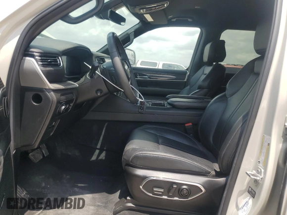 2022 Jeep Wagoneer Series III with VIN 1C4SJVDT9NS212446, listed as a Copart auction lot 55009165 with 61,788 mi miles and Salvage Title. Bid and sale history available at DreamBid. Image 7.