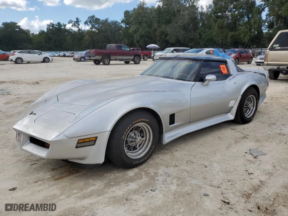 1981 Chevrolet Corvette with VIN 1G1AY8762BS419702, listed as a Copart auction lot 75984184 with 46,127 mi miles and Salvage Title. Bid and sale history available at carsss.com. Image 1.