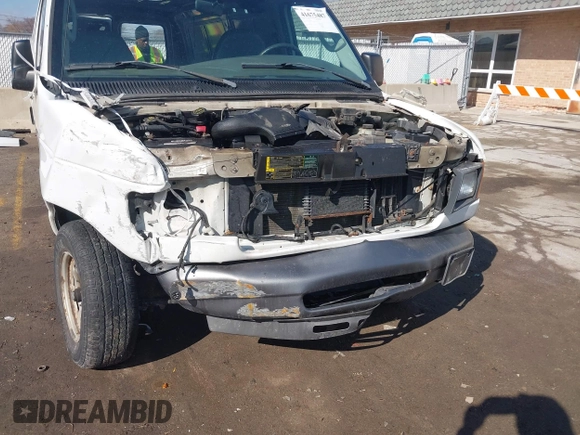 2006 Ford Econoline Cargo with VIN 1FTRE14W76HA23251, listed as a IAAI auction lot 41675487 with 98,597 mi miles. Bid and sale history available at carsss.com. Image 6.
