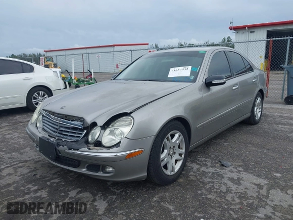 2006 Mercedes-Benz E 320 CDI with VIN WDBUF26J06A935239, listed as a IAAI auction lot 41657552 with 230,067 mi miles and . Bid and sale history available at DreamBid. Image 12.