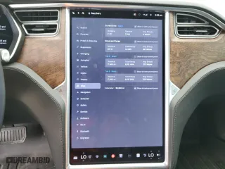 2017 Tesla Model S 100D with VIN 5YJSA1E25HF229423, listed as a Copart auction lot 48037295 with 60,592 mi miles and Non Repairable. Bid and sale history available at carsss.com. Image 9.