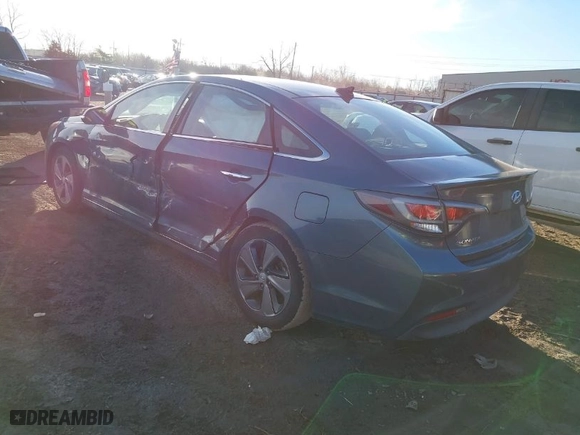 2016 Hyundai Sonata Hybrid Limited with VIN KMHE34L13GA031283, listed as a IAAI auction lot 41476714 with 75,131 mi miles. Bid and sale history available at carsss.com. Image 3.