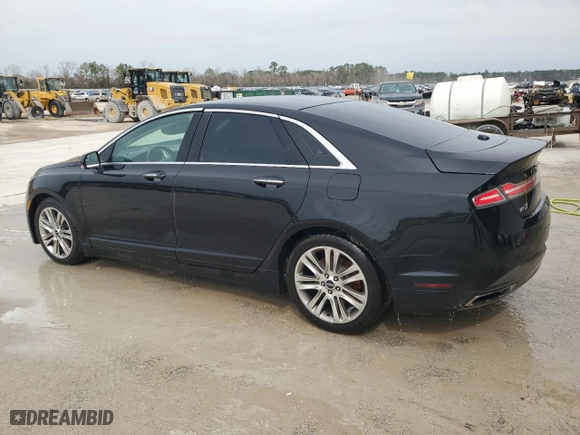 2014 Lincoln MKZ with VIN 3LN6L2GK5ER802826, listed as a Copart auction lot 44646525 with 152,405 mi miles and Clean Title. Bid and sale history available at carsss.com. Image 2.