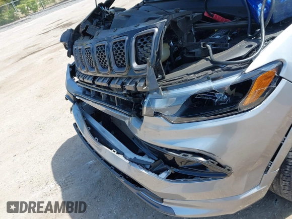 2023 Jeep Compass Limited with VIN 3C4NJDCN4PT511404, listed as a IAAI auction lot 42125419 with 36,710 mi miles and . Bid and sale history available at carsss.com. Image 6.