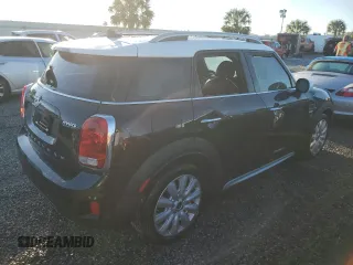 2020 MINI Countryman Oxford Edition with VIN WMZYW3C02L3M28038, listed as a Copart auction lot 73915944 with 0 mi miles and Salvage Title. Bid and sale history available at carsss.com. Image 3.