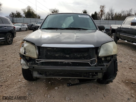 2003 Mazda Tribute LX with VIN 4F2YZ04173KM39426, listed as a Copart auction lot 82664104 with 0 mi miles and Salvage Title. Bid and sale history available at carsss.com. Image 5.
