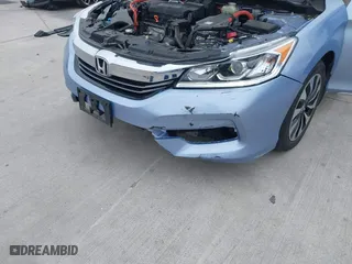 2017 Honda Accord Hybrid with VIN JHMCR6F32HC010979, listed as a IAAI auction lot 41359613 with 29,823 mi miles. Bid and sale history available at carsss.com. Image 6.