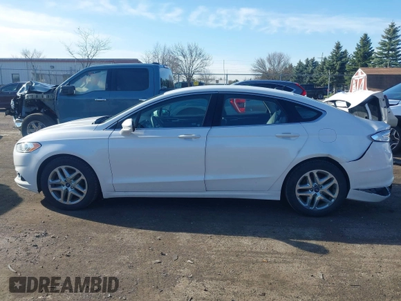 2016 Ford Fusion SE with VIN 1FA6P0HD4G5106838, listed as a IAAI auction lot 41962100 with 129,627 mi miles and . Bid and sale history available at DreamBid. Image 14.