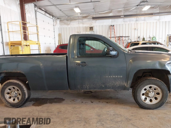 2010 Chevrolet Silverado 1500 Work Truck with VIN 1GCPCPEX7AZ291985, listed as a IAAI auction lot 41667678 with 181,563 mi miles and . Bid and sale history available at DreamBid. Image 14.
