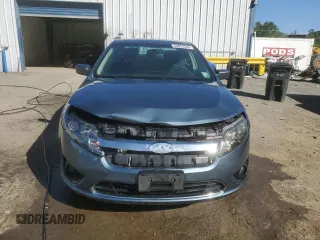 2011 Ford Fusion SE with VIN 3FAHP0HA1BR332792, listed as a Copart auction lot 52823245 with 155,807 mi miles and Salvage Title. Bid and sale history available at carsss.com. Image 5.