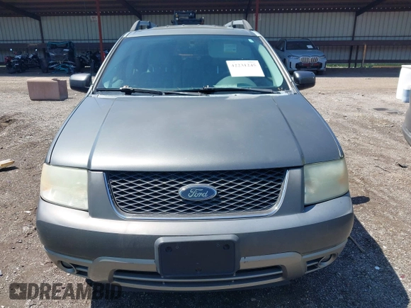 2005 Ford Freestyle SEL with VIN 1FMDK05175GA08961, listed as a IAAI auction lot 42231245 with 237,140 mi miles and . Bid and sale history available at DreamBid. Image 6.