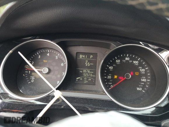2015 Volkswagen Jetta SE with VIN 3VWD17AJ5FM217805, listed as a Copart auction lot 58812305 with 132,573 mi miles and Salvage title. Bid and sale history available at DreamBid. Image 9.