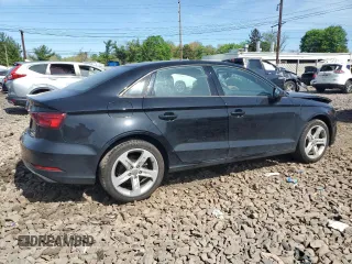 2018 Audi A3 Premium z VIN WAUB8GFFXJ1026829, wystawiony jako Copart lot #54714695 z przebiegiem 61 807 mil mil oraz Szkody całkowita. Historia ofert i sprzedaży dostępna na DreamBid. Obrazek 3.