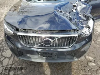 2025 Volvo XC40 Plus Bright Theme с VIN YV4L12UE4S2491995, выставлен на аукционе Copart как лот 45732865 с пробегом Не указан миль и Чистый • Clean title. История ставок и продаж доступна на DreamBid. Изображение 11.