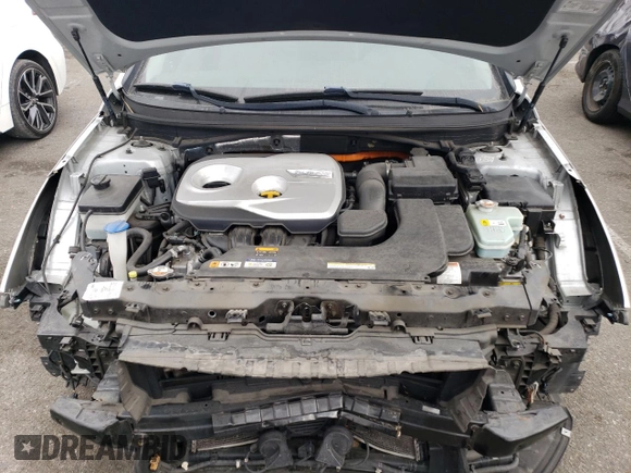 2017 Hyundai Sonata Hybrid SE with VIN KMHE24L18HA045782, listed as a Copart auction lot 76365673 with 104,934 mi miles. Bid and sale history available at carsss.com. Image 11.
