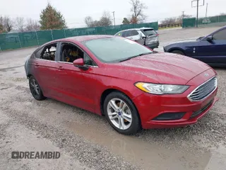 2018 Ford Fusion SE with VIN 3FA6P0H75JR135828, listed as a IAAI auction lot 41498095 with 1 mi miles. Bid and sale history available at carsss.com. Image 1.