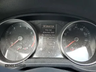 2017 Volkswagen Passat SE z VIN 1VWBT7A34HC005632, wystawiony jako Copart lot #54880335 z przebiegiem 67 425 mil mil oraz Szkoda całkowita • Salvage title. Historia ofert i sprzedaży dostępna na DreamBid. Obrazek 9.