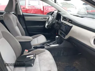 2018 Toyota Corolla L z VIN 5YFBURHE8JP762341, wystawiony jako IAAI lot #41616281 z przebiegiem 141 882 mil mil oraz . Historia ofert i sprzedaży dostępna na DreamBid. Obrazek 5.