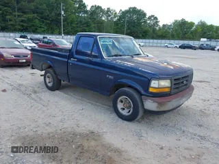 1993 Ford F-150 with VIN 1FTDF15Y1PNB24389, listed as a IAAI auction lot 42636424 with 271,789 mi miles and . Bid and sale history available at DreamBid. Image 1.