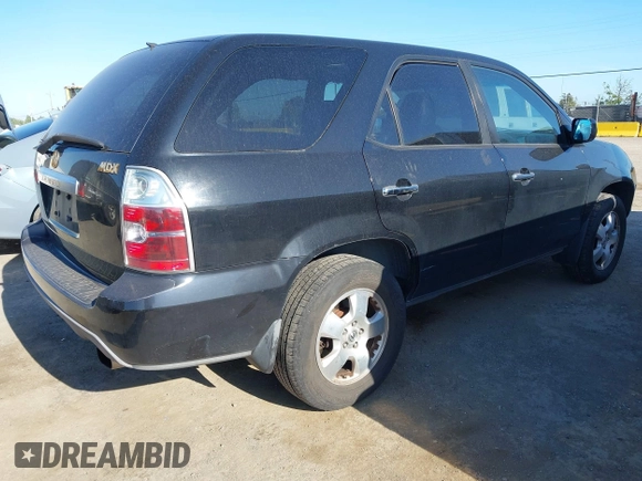 2004 Acura MDX with VIN 2HNYD18294H538551, listed as a IAAI auction lot 42153231 with 217,462 mi miles. Bid and sale history available at carsss.com. Image 4.