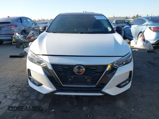 2020 Nissan Sentra SR with VIN 3N1AB8DV0LY261421, listed as a IAAI auction lot 41752418 with 42,971 mi miles and . Bid and sale history available at DreamBid. Image 12.