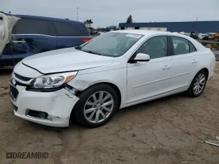 2015 Chevrolet Malibu LT with VIN 1G11D5SL3FF334406, listed as a Copart auction lot 52125535 with 105,214 mi miles and Clean Title. Bid and sale history available at carsss.com. Image 1.