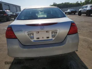 2006 Honda Accord LX SE z VIN 1HGCM55336A121367, wystawiony jako Copart lot #53382145 z przebiegiem 271 736 mil mil oraz Szkoda całkowita • Salvage title. Historia ofert i sprzedaży dostępna na DreamBid. Obrazek 6.