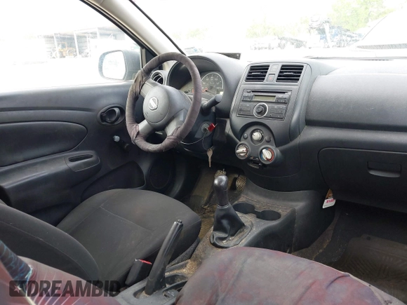 2014 Nissan Versa SV with VIN 3N1CN7AP6EL852207, listed as a IAAI auction lot 41861717 with 143,826 mi miles and . Bid and sale history available at carsss.com. Image 5.