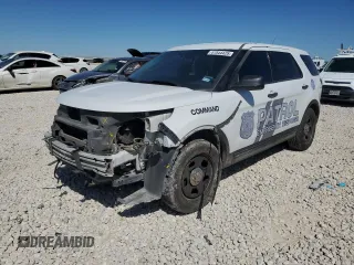 2015 Ford Police Interceptor Utility z VIN 1FM5K8AR4FGC16781, wystawiony jako Copart lot #47544425 z przebiegiem 142 243 mil mil oraz Czysty tytuł • Clean title. Historia ofert i sprzedaży dostępna na DreamBid. Obrazek 1.