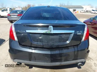 2010 Lincoln MKS with VIN 1LNHL9ER9AG611882, listed as a IAAI auction lot 42093141 with 153,627 mi miles. Bid and sale history available at carsss.com. Image 16.