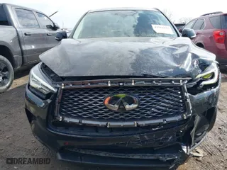 2019 Infiniti QX50 LUXE with VIN 3PCAJ5M32KF126299, listed as a IAAI auction lot 41514137 with 103,576 mi miles. Bid and sale history available at carsss.com. Image 12.