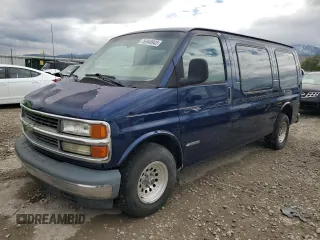 2001 Chevrolet Chevy Van z VIN 1GBFG15M411225075, wystawiony jako Copart lot #56948945 z przebiegiem 201 558 mil mil oraz Tytuł czysty. Historia ofert i sprzedaży dostępna na DreamBid. Obrazek 1.