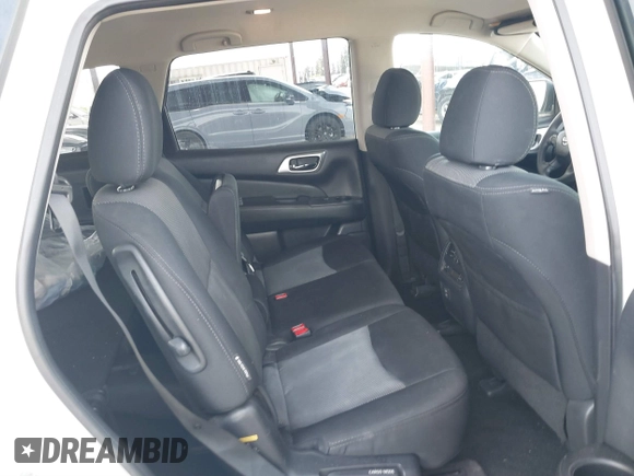 2018 Nissan Pathfinder S with VIN 5N1DR2MN6JC679146, listed as a IAAI auction lot 41753225 with 46,607 mi miles. Bid and sale history available at carsss.com. Image 8.