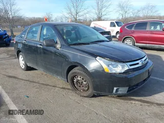 2011 Ford Focus S with VIN 1FAHP3EN4BW123861, listed as a IAAI auction lot 41464719 with 123,900 mi miles and . Bid and sale history available at carsss.com. Image 1.