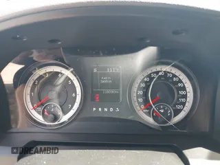 2014 Ram 1500 Express z VIN 1C6RR6KG5ES454063, wystawiony jako IAAI lot #42461593 z przebiegiem 118 090 mil mil oraz . Historia ofert i sprzedaży dostępna na DreamBid. Obrazek 7.